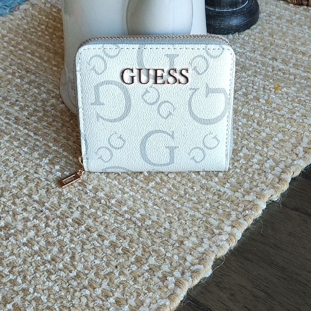 GUESS Cream and Gray Logo Wallet